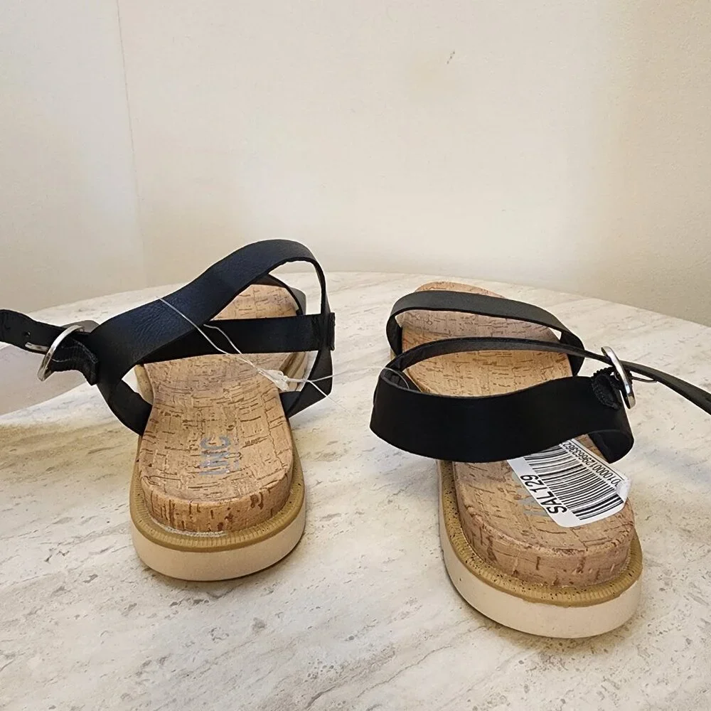 I.N.C Women's Girls Flat Casual Sandals 5 - Picture 2 of 7